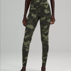 BNWT Align HR pants w/pockets